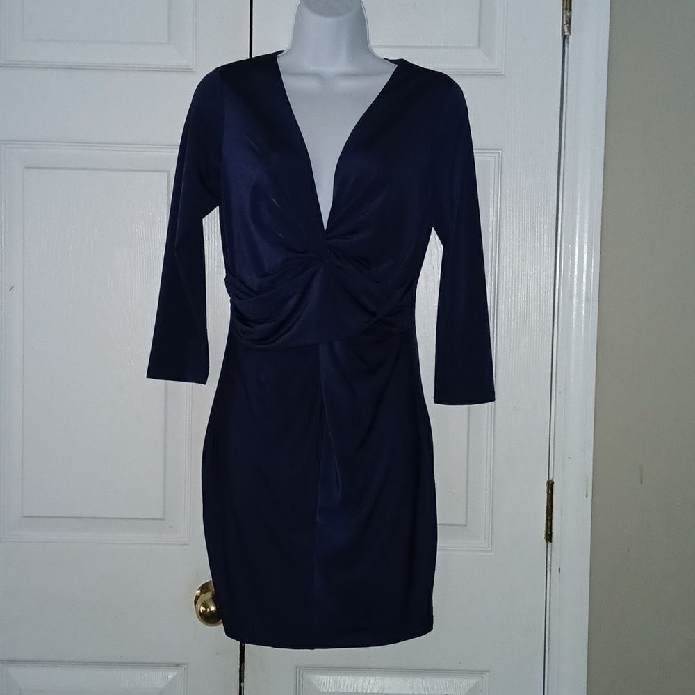 Guess low cut neckline sexy date night party midi navy blue dress Sz M